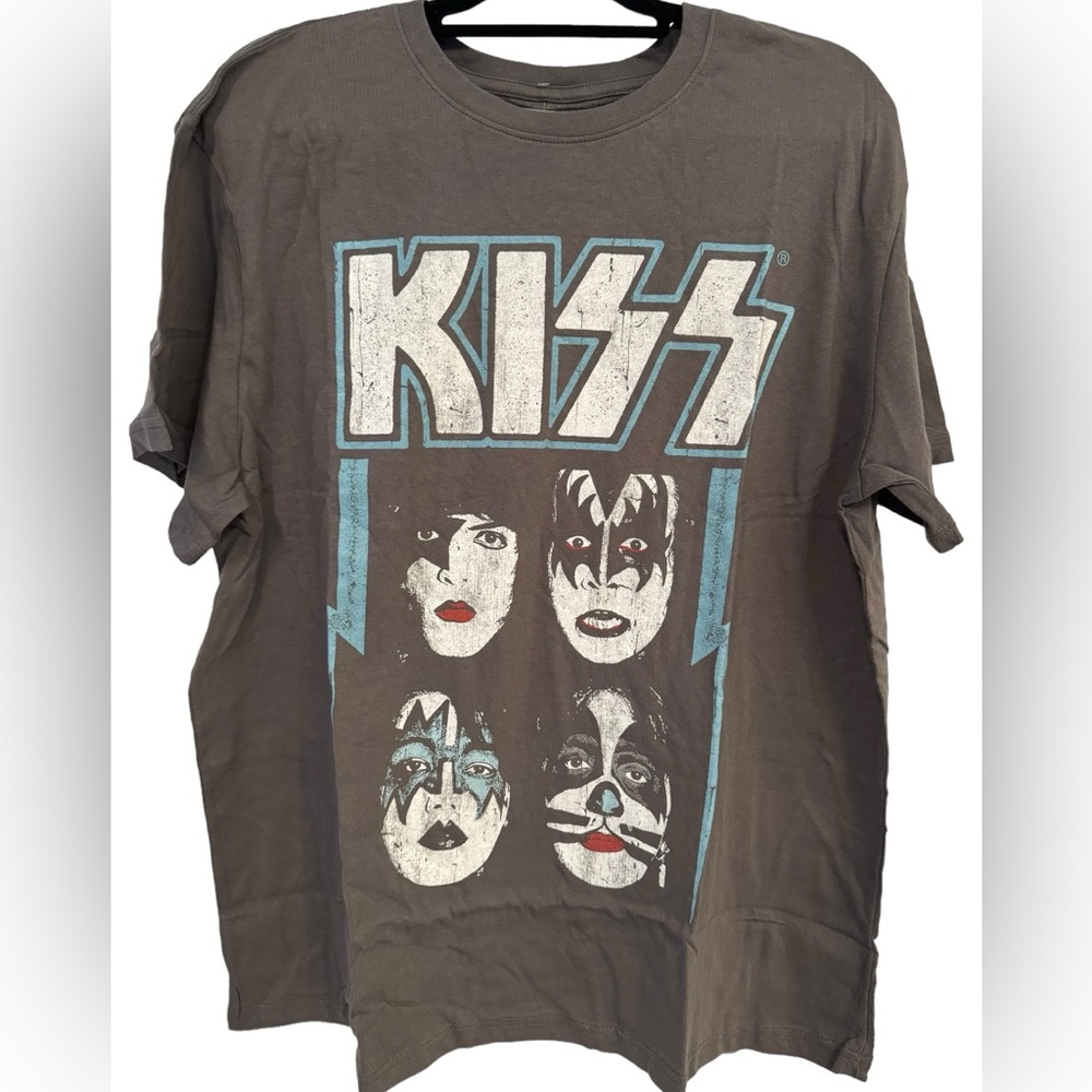 KISS BAND TEE GREY 100% COTTON NWOT